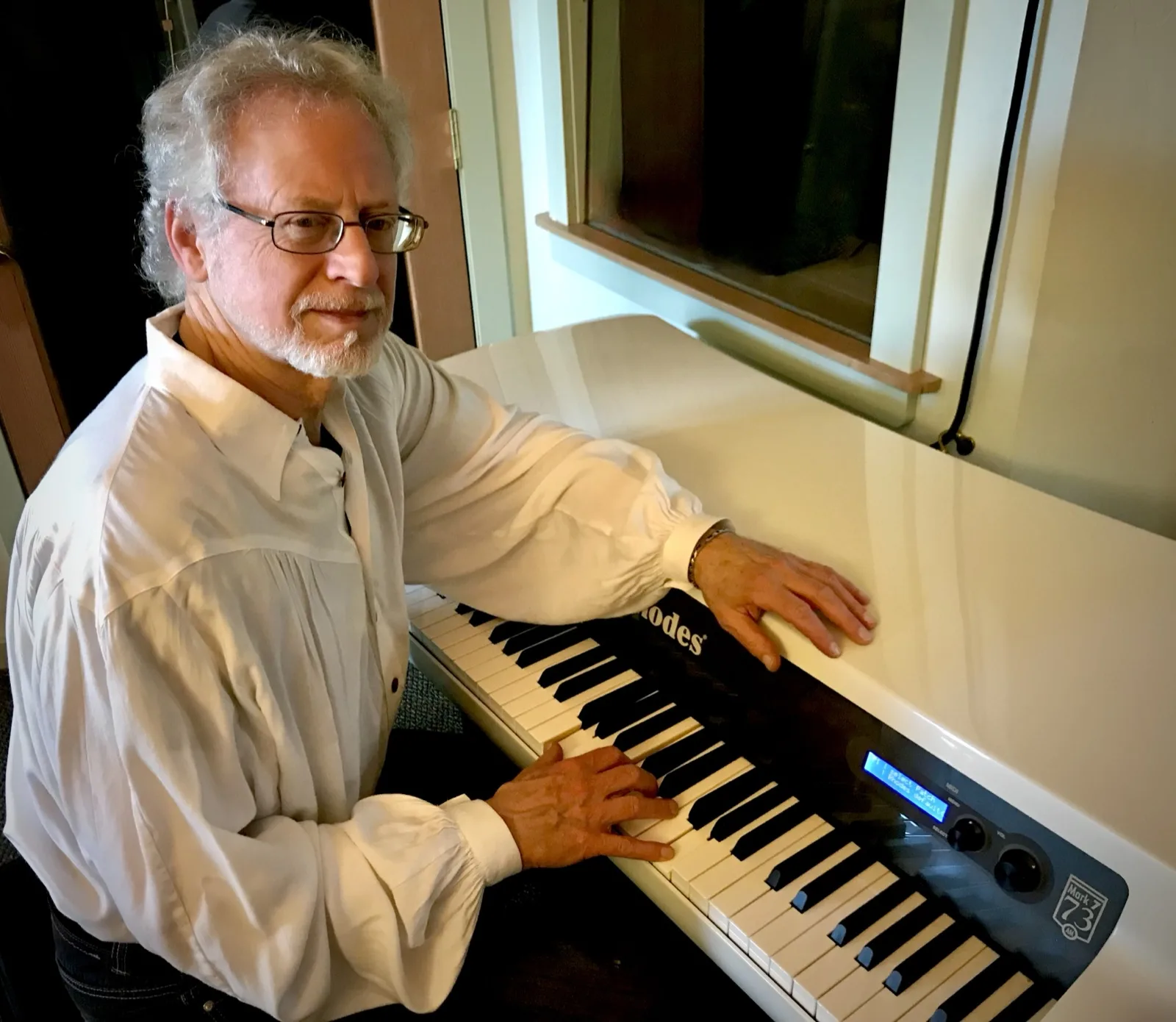 Steven Halpern at his keyboard.